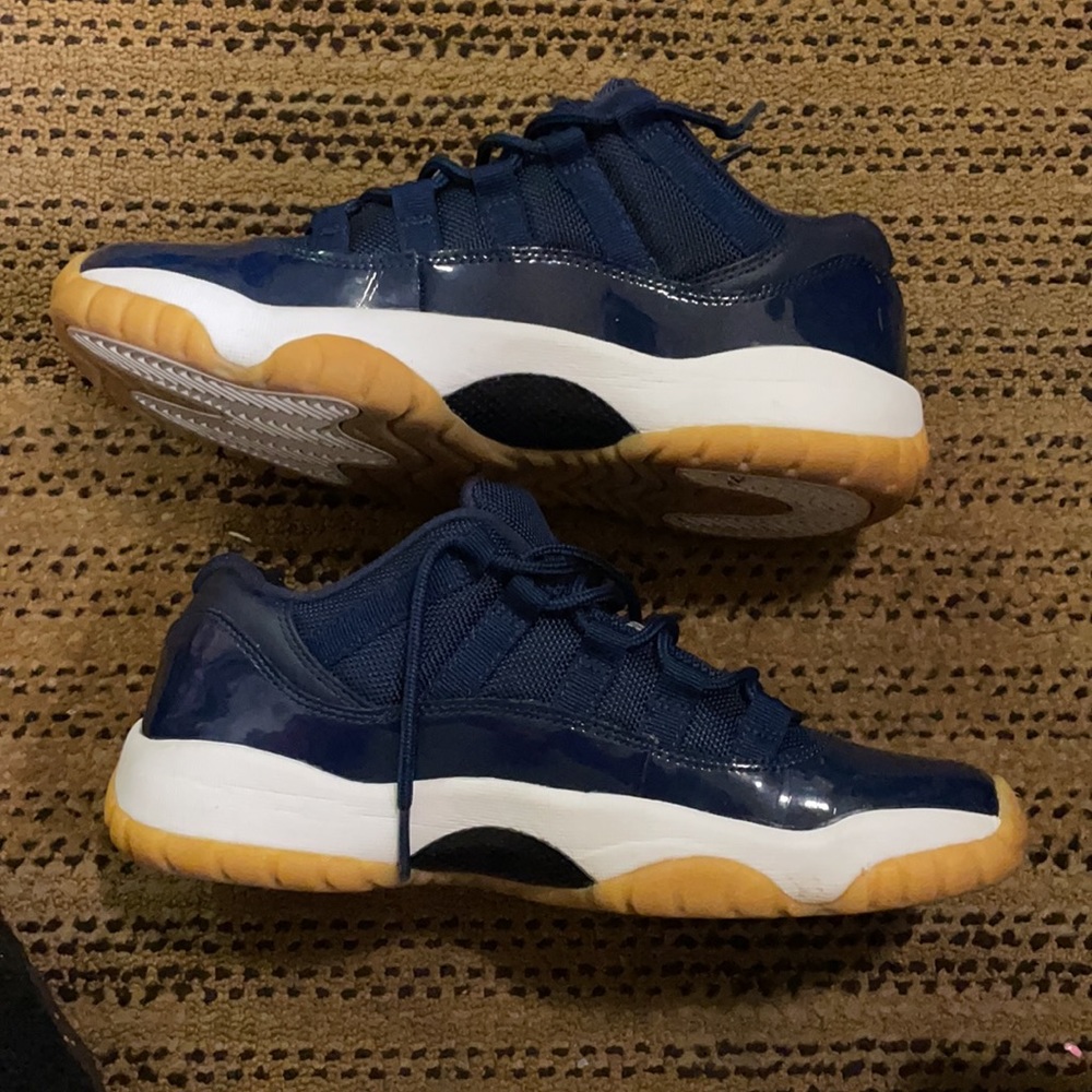 Jordan Retro 11 Low Size 6.5y